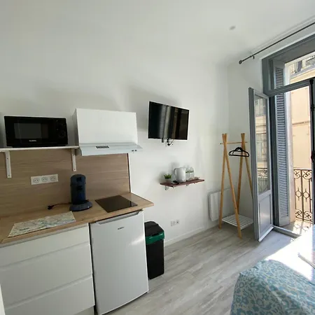 Charming Cosy In Town Centre Apartment Beziers