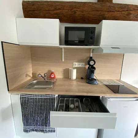 Apartment Charming Cosy In Town Centre Beziers