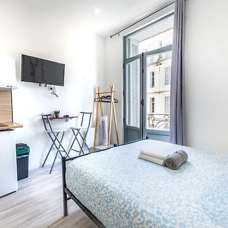 Charming Cosy In Town Centre Apartment Béziers