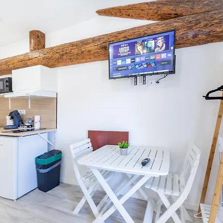 Apartamento Charming Cosy In Town Centre Béziers